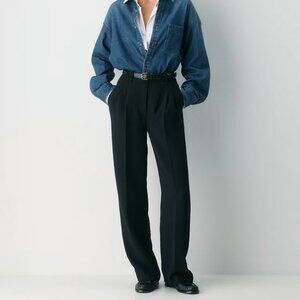 Aritzia - The Effortless Pant - Crepette